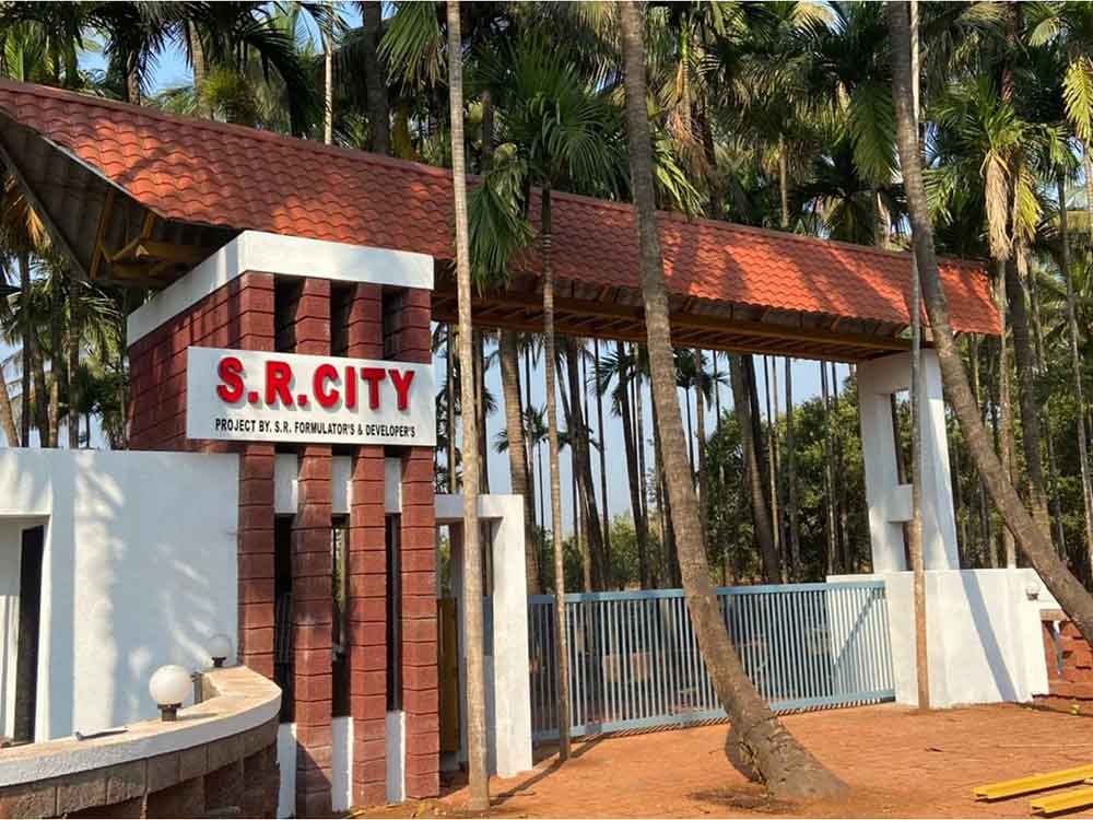 S. R. City